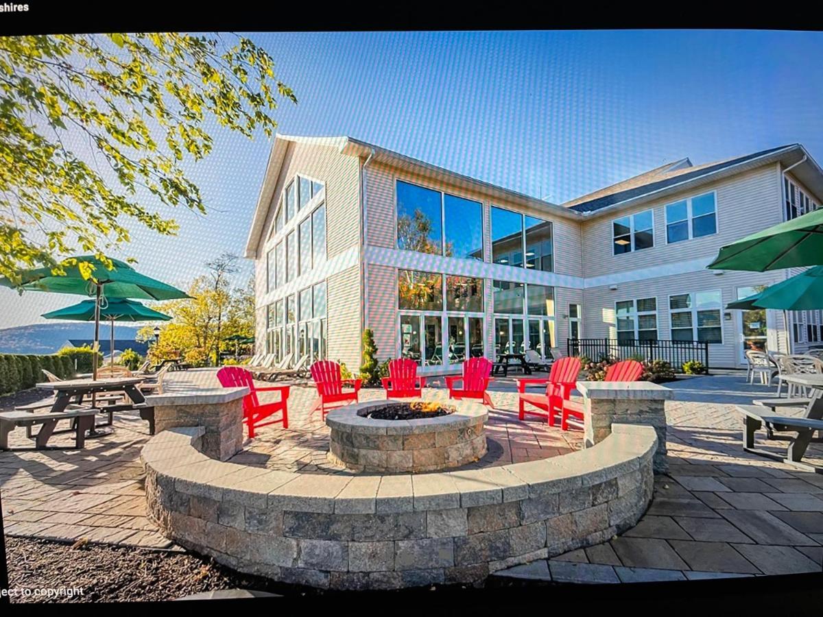 Vacation Village In The Berkshires Hancock Exterior foto The Lake Campus